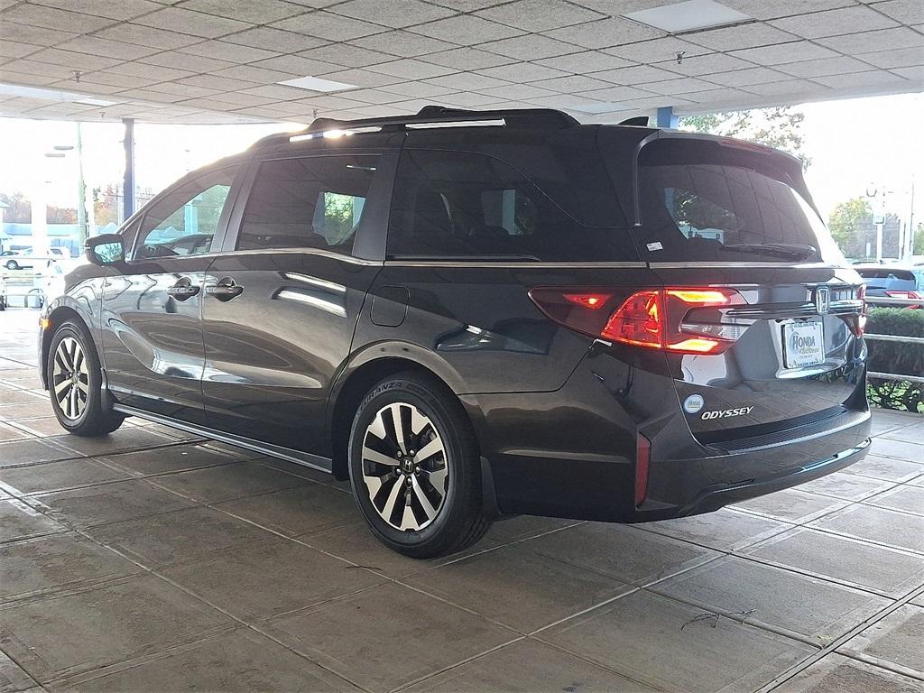 new 2026 Honda Odyssey car, priced at $44,885