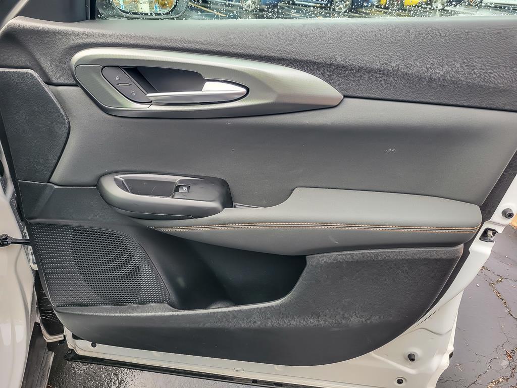 new 2025 Alfa Romeo Tonale car, priced at $37,489