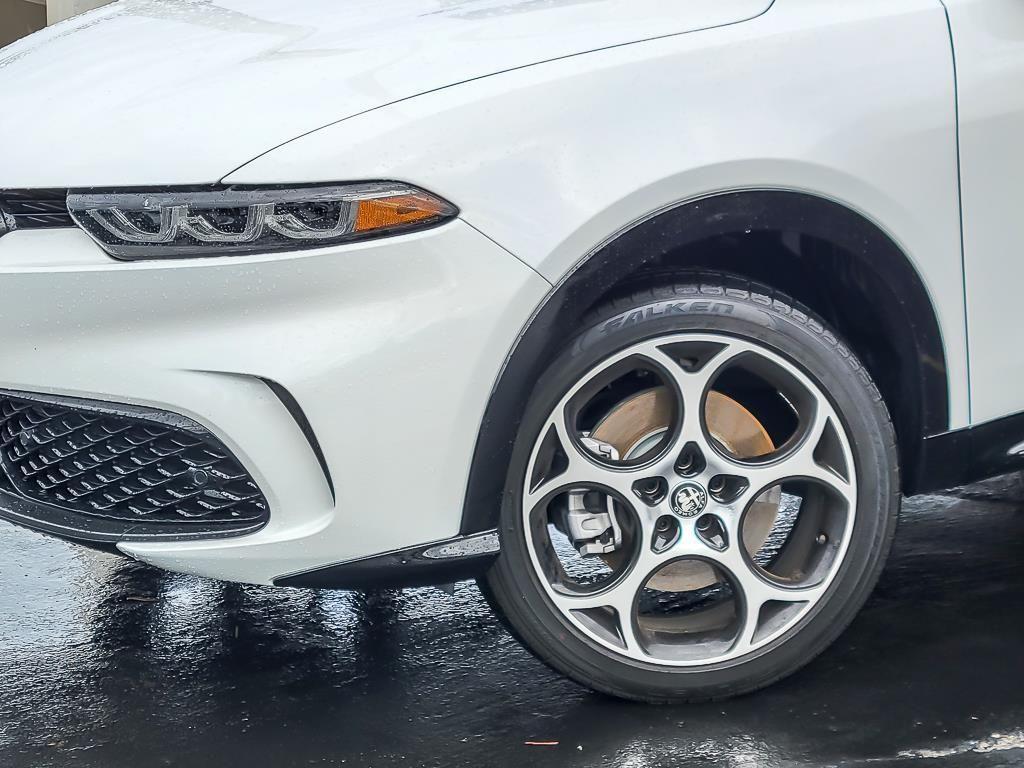 new 2025 Alfa Romeo Tonale car, priced at $35,152