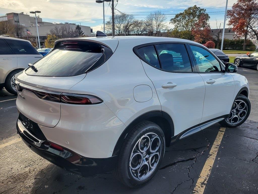new 2025 Alfa Romeo Tonale car, priced at $38,492
