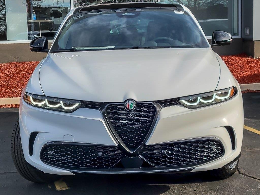 new 2025 Alfa Romeo Tonale car, priced at $38,492