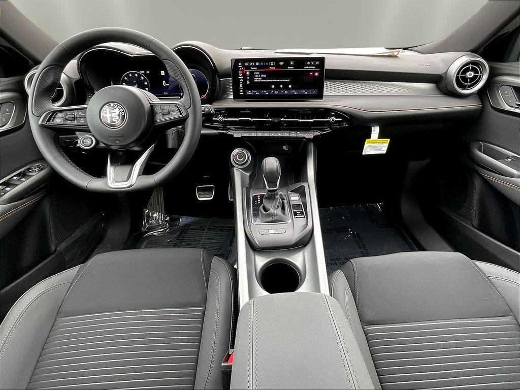 new 2026 Alfa Romeo Tonale car