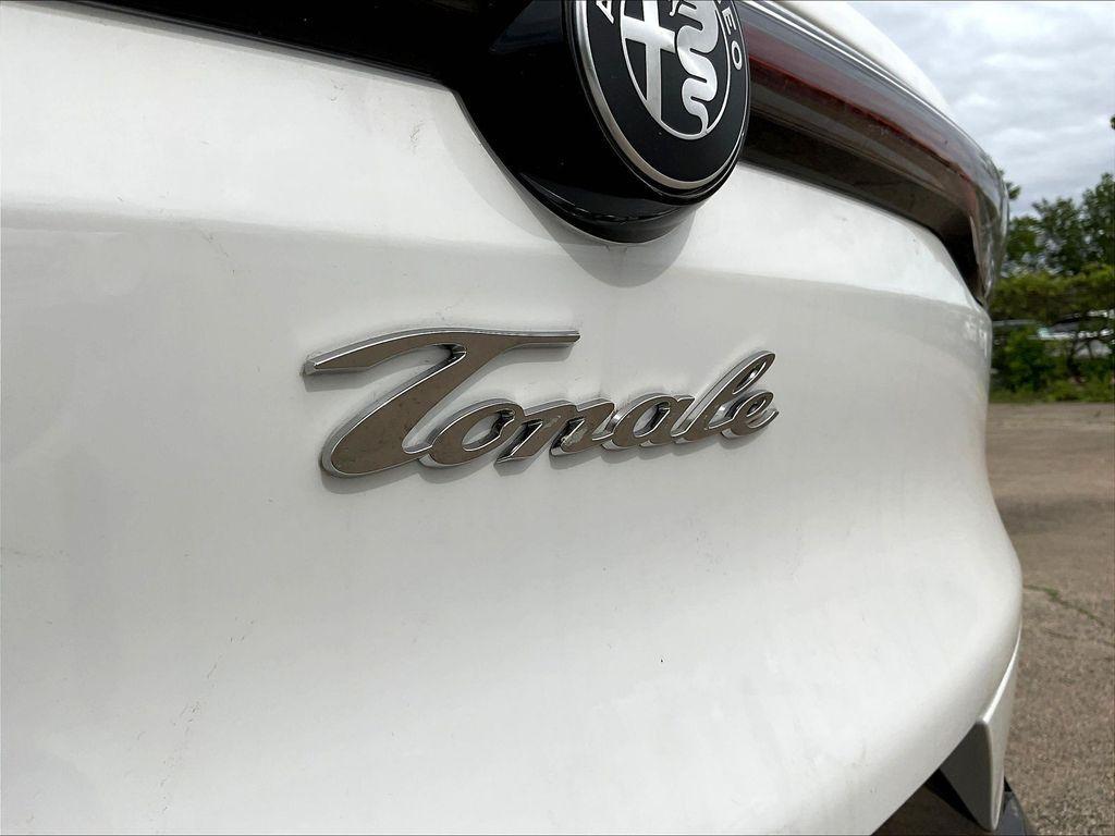 new 2026 Alfa Romeo Tonale car