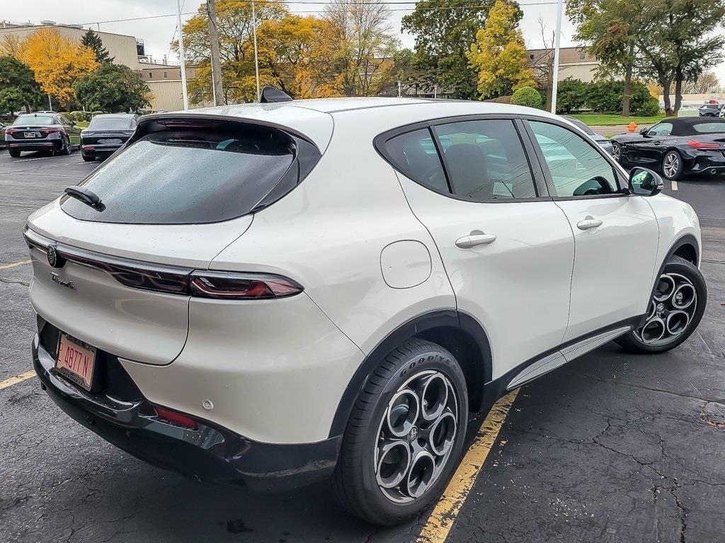 new 2025 Alfa Romeo Tonale car, priced at $35,489