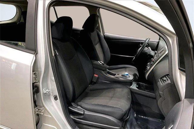 used 2015 Nissan Leaf car, priced at $5,500