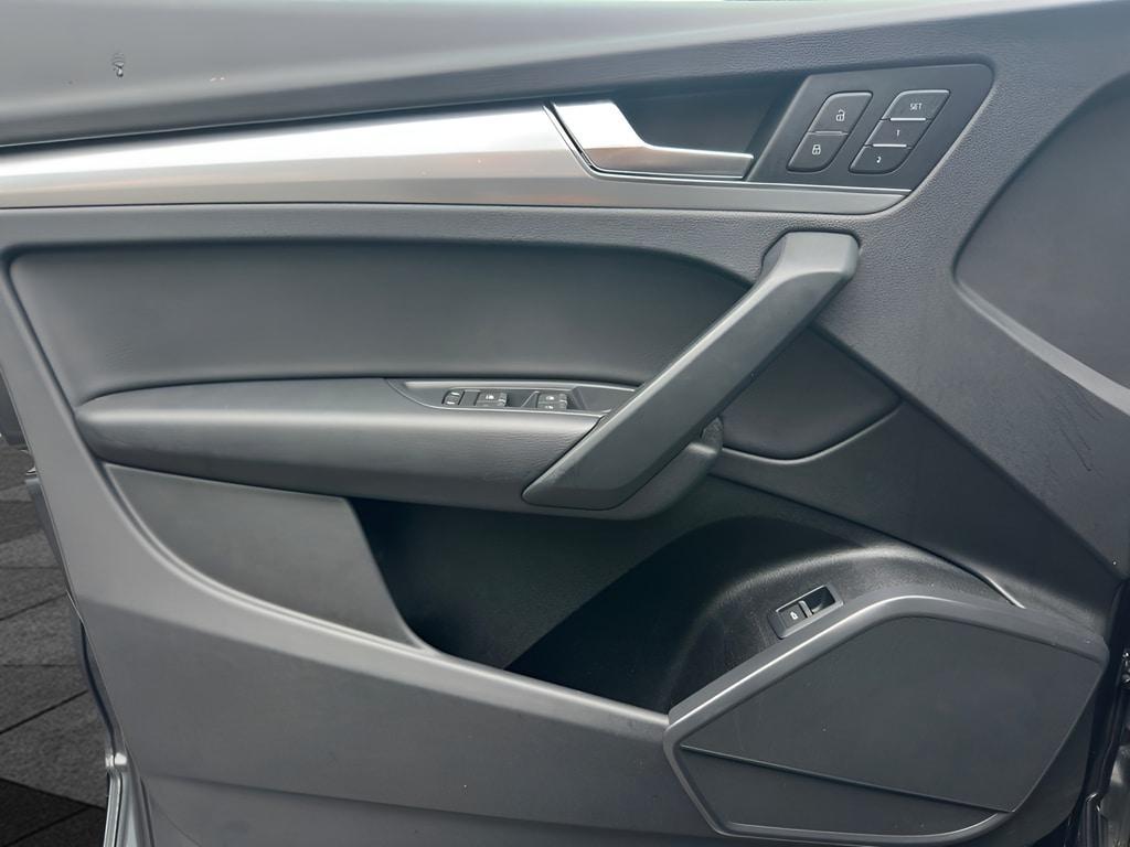 used 2020 Audi Q5 car, priced at $19,324