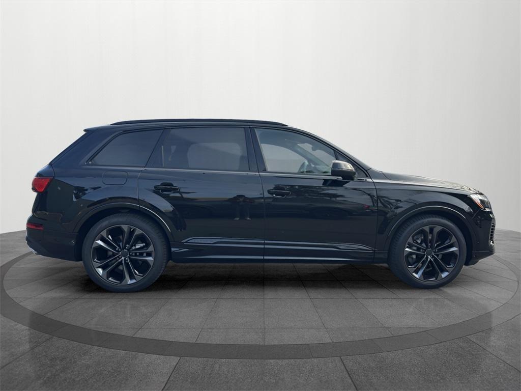 new 2026 Audi Q7 car, priced at $76,910