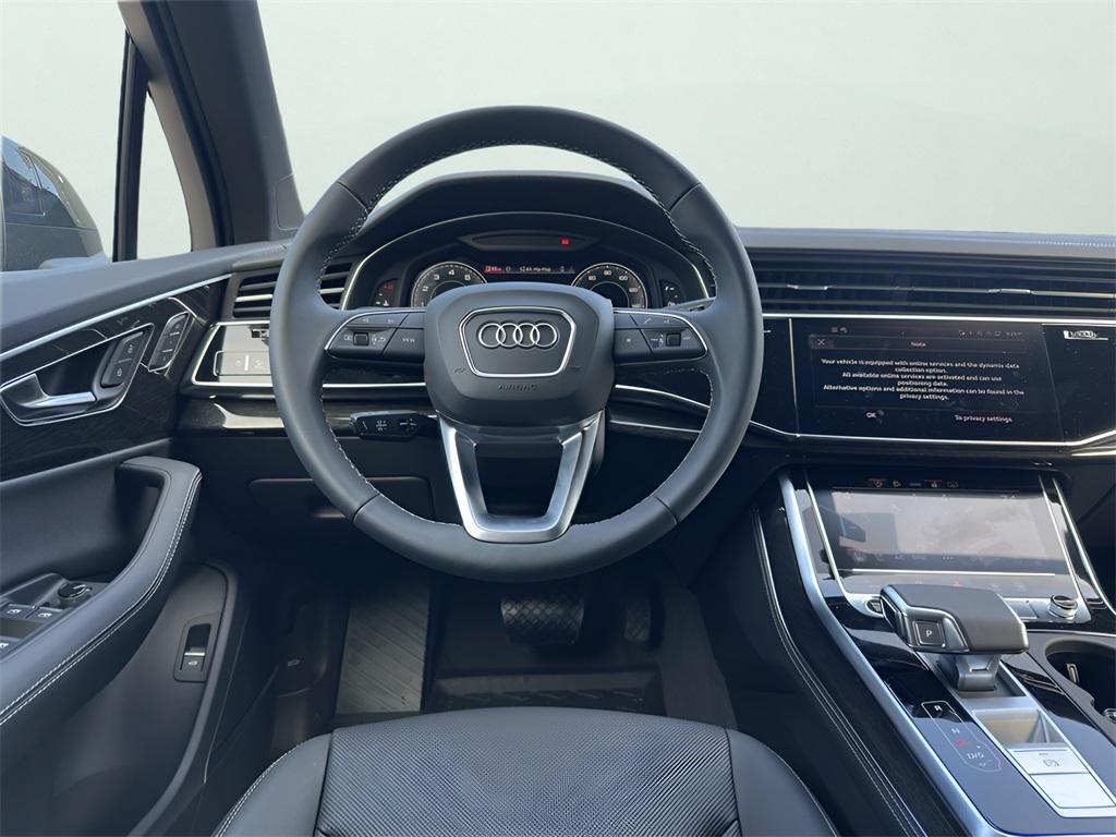 new 2026 Audi Q7 car, priced at $76,910