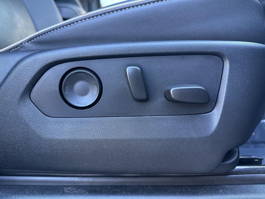 used 2024 Chevrolet Suburban car, priced at $58,947