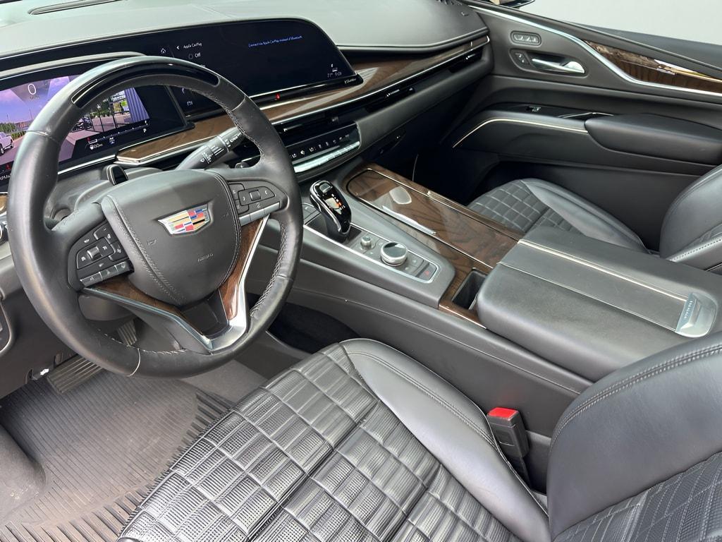 used 2023 Cadillac Escalade ESV car, priced at $71,798