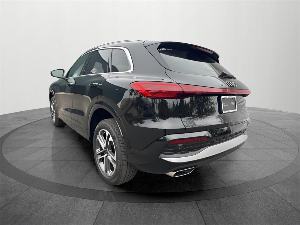 new 2025 Audi Q5 car, priced at $54,530