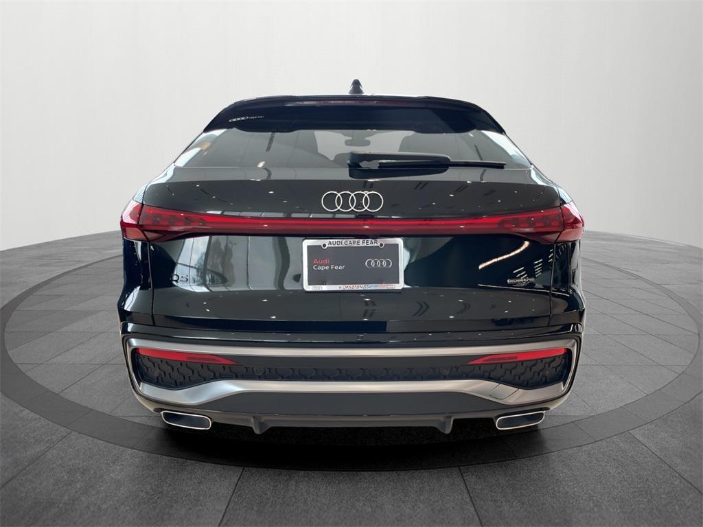 new 2025 Audi Q5 car, priced at $59,335