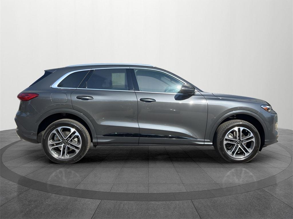 used 2025 Audi Q5 car, priced at $47,999