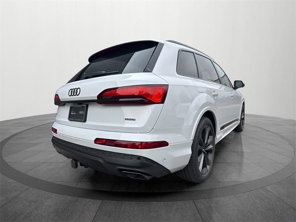 new 2026 Audi Q7 car, priced at $76,910
