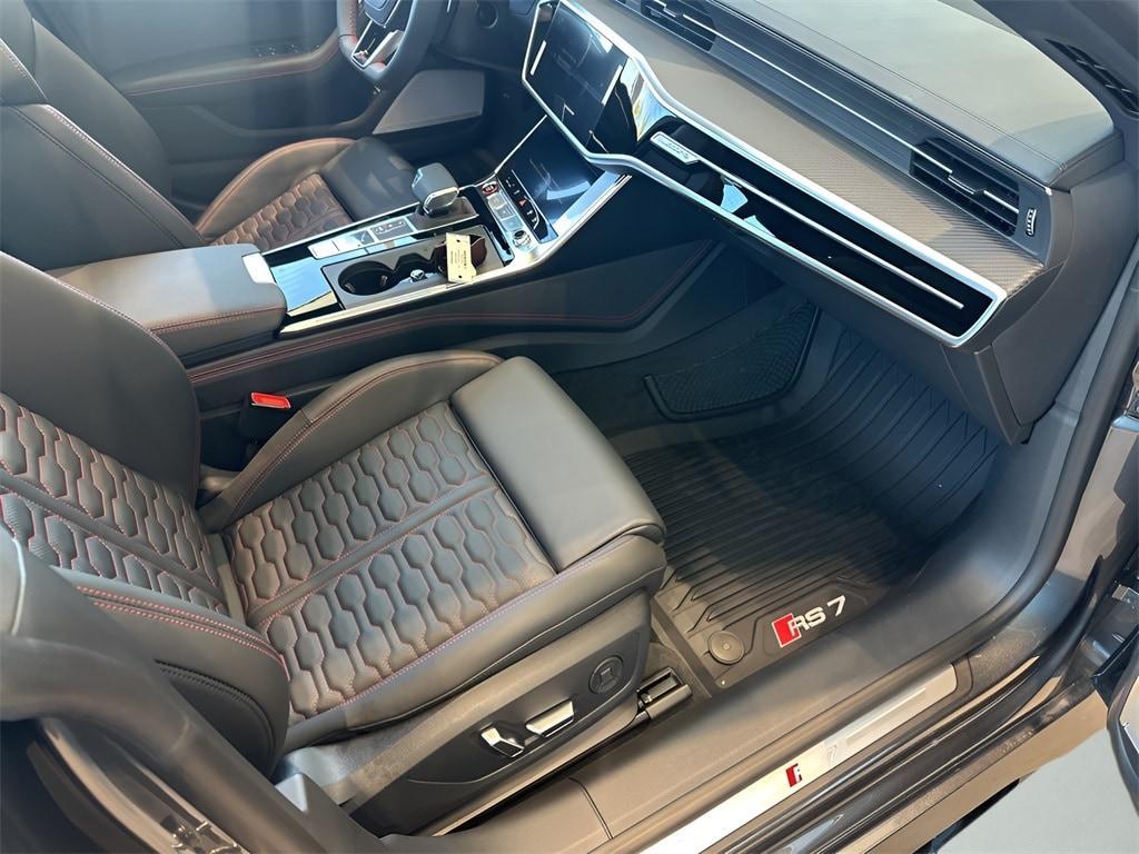 new 2026 Audi RS 7 car, priced at $157,795