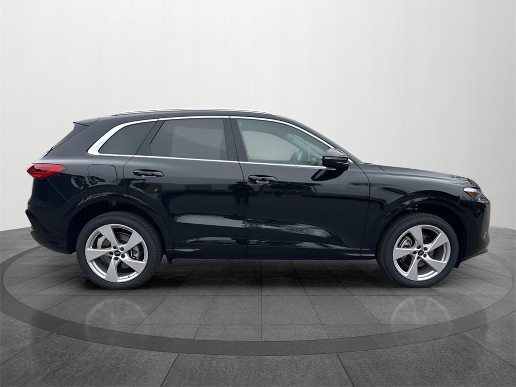 new 2025 Audi Q5 car, priced at $56,075