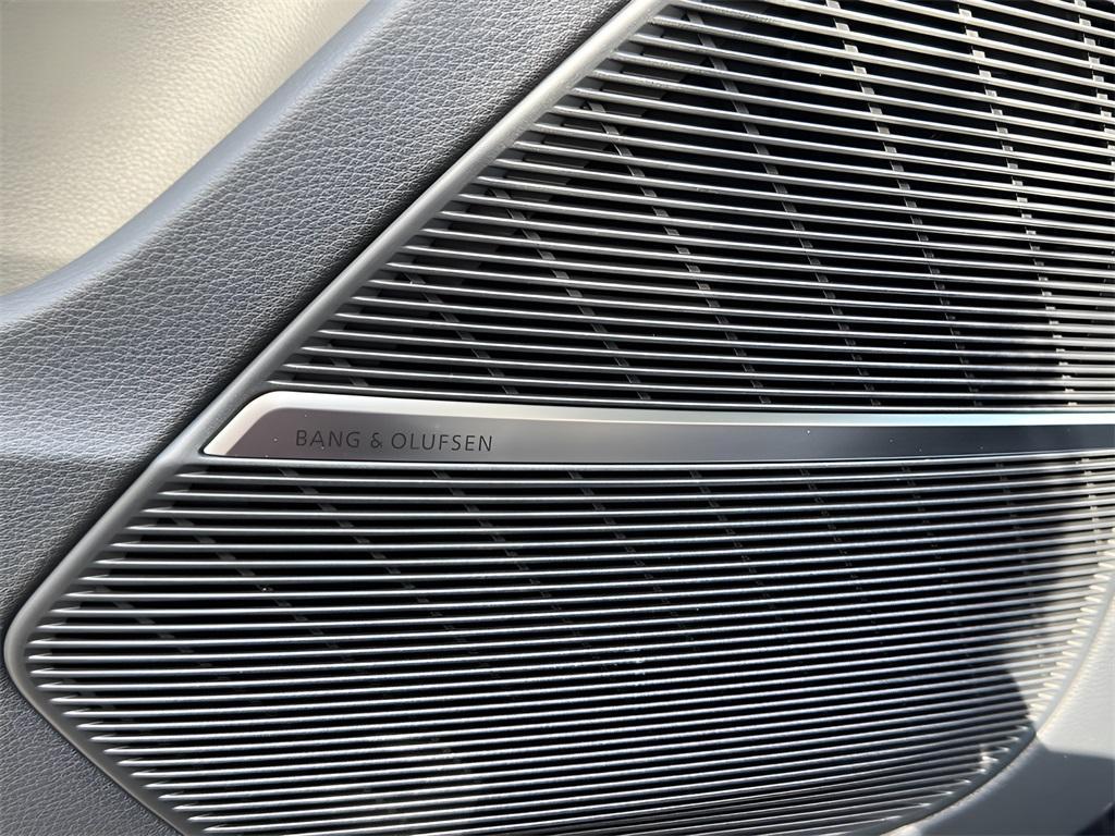 new 2026 Audi Q7 car, priced at $65,645