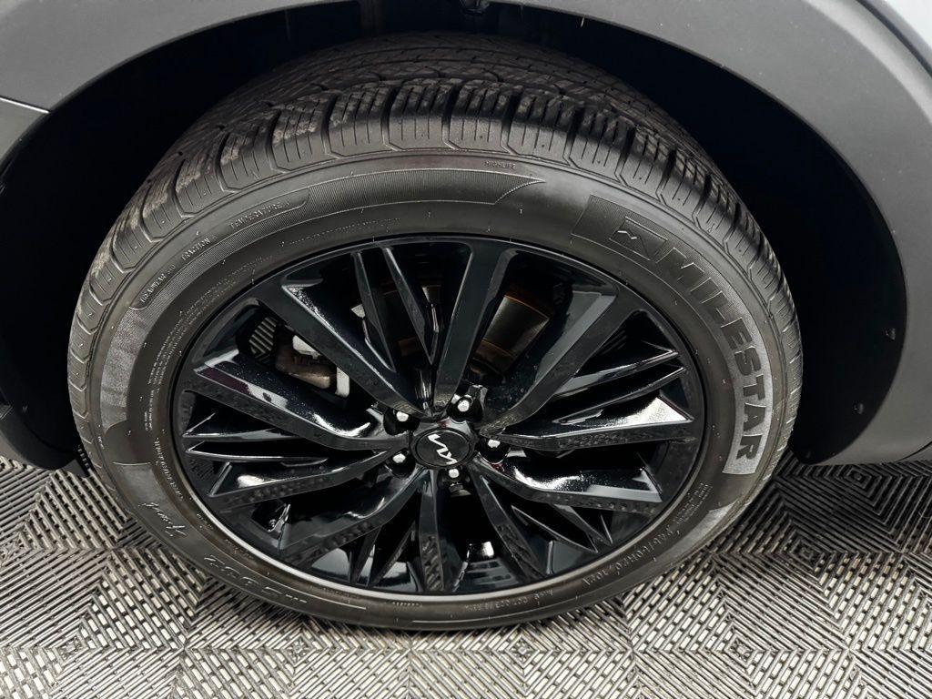 used 2022 Kia Telluride car, priced at $27,399