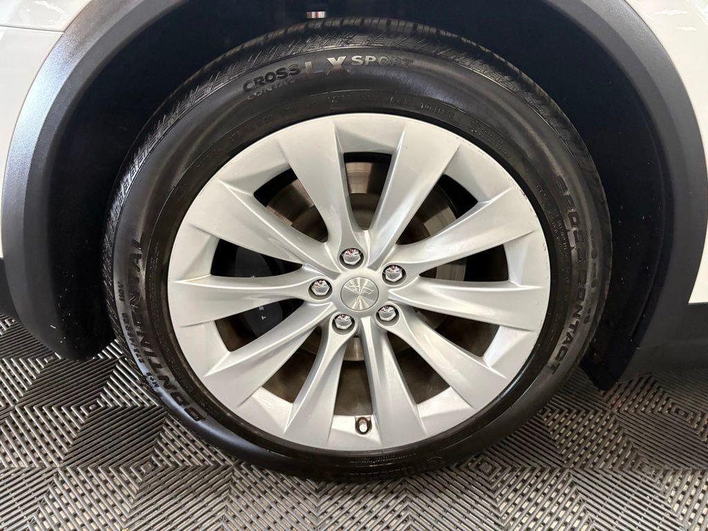 used 2020 Tesla Model X car, priced at $40,999
