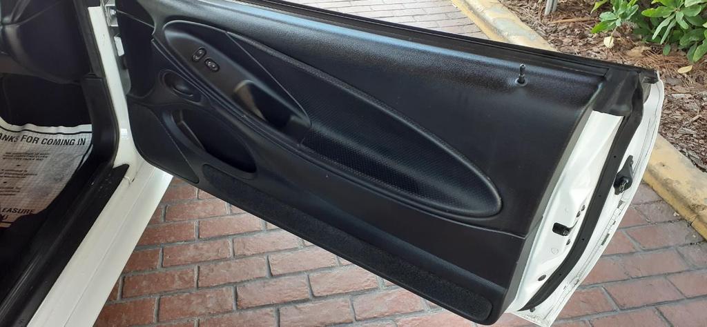 used 1995 Ford Mustang car, priced at $9,950