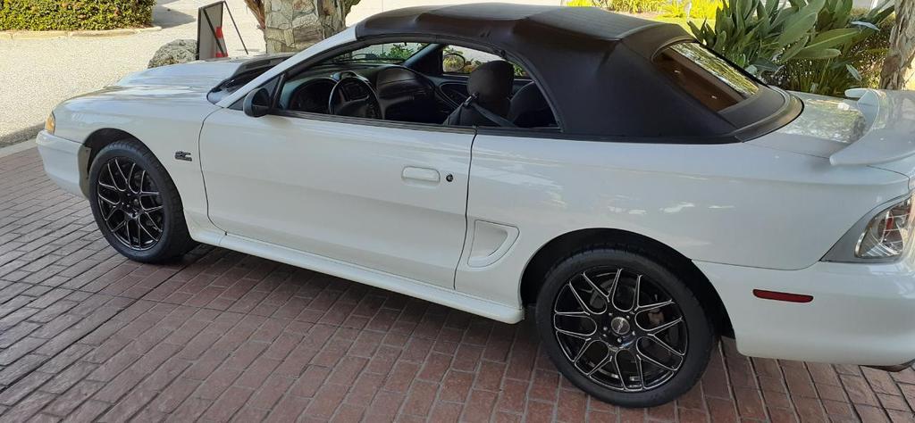 used 1995 Ford Mustang car, priced at $9,950