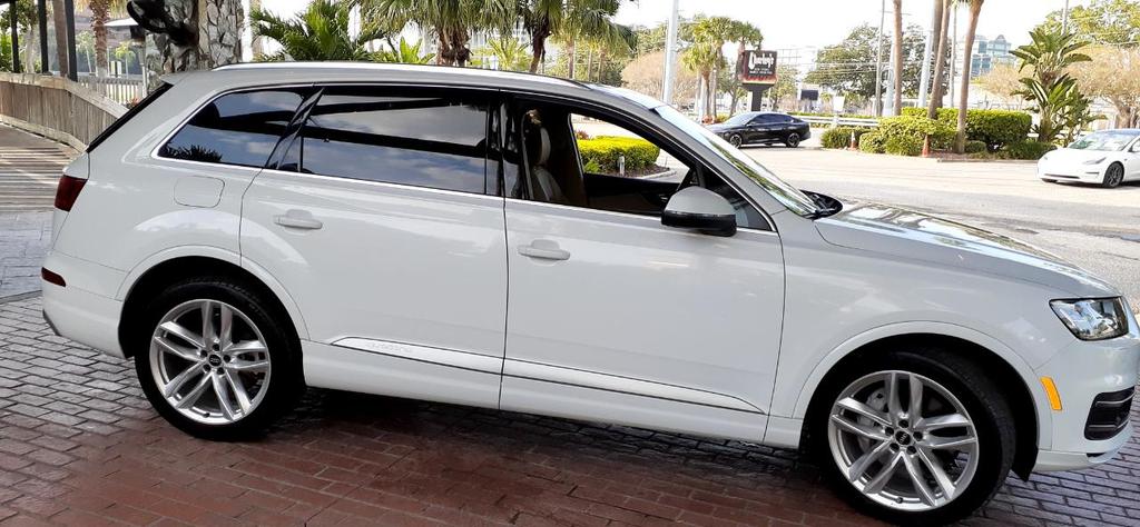 used 2018 Audi Q7 car, priced at $21,450
