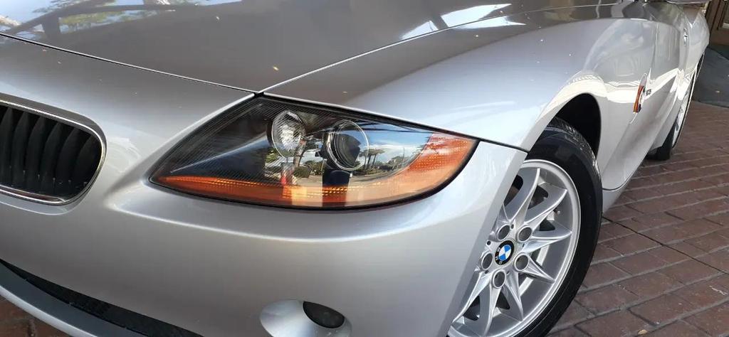 used 2004 BMW Z4 car, priced at $9,450