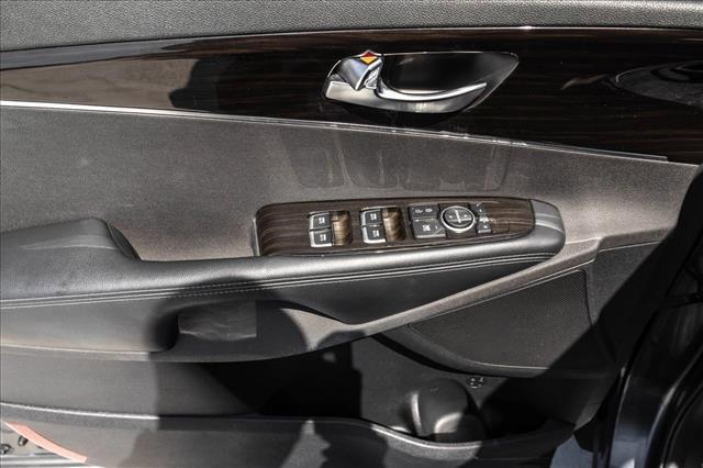 used 2020 Kia Sorento car, priced at $14,833