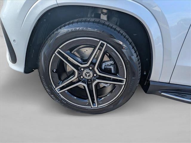 new 2026 Mercedes-Benz GLS 450 car, priced at $102,513