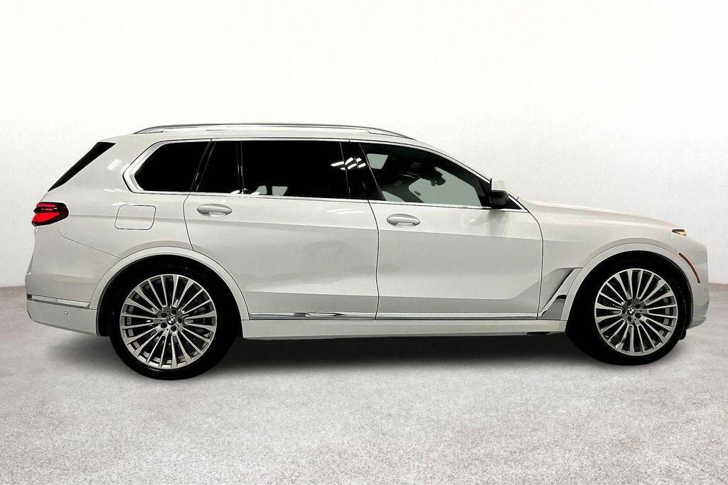 new 2026 BMW X7 car, priced at $99,885