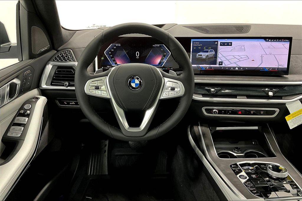 new 2026 BMW X7 car, priced at $99,885