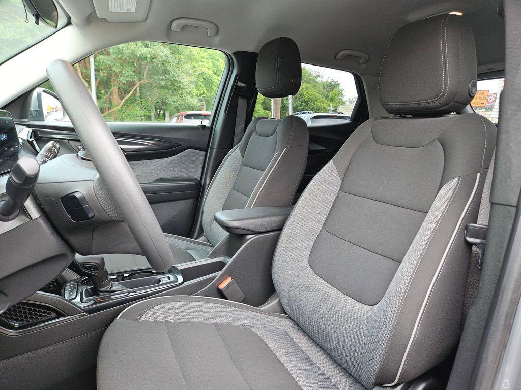 used 2025 Chevrolet TrailBlazer car, priced at $20,689