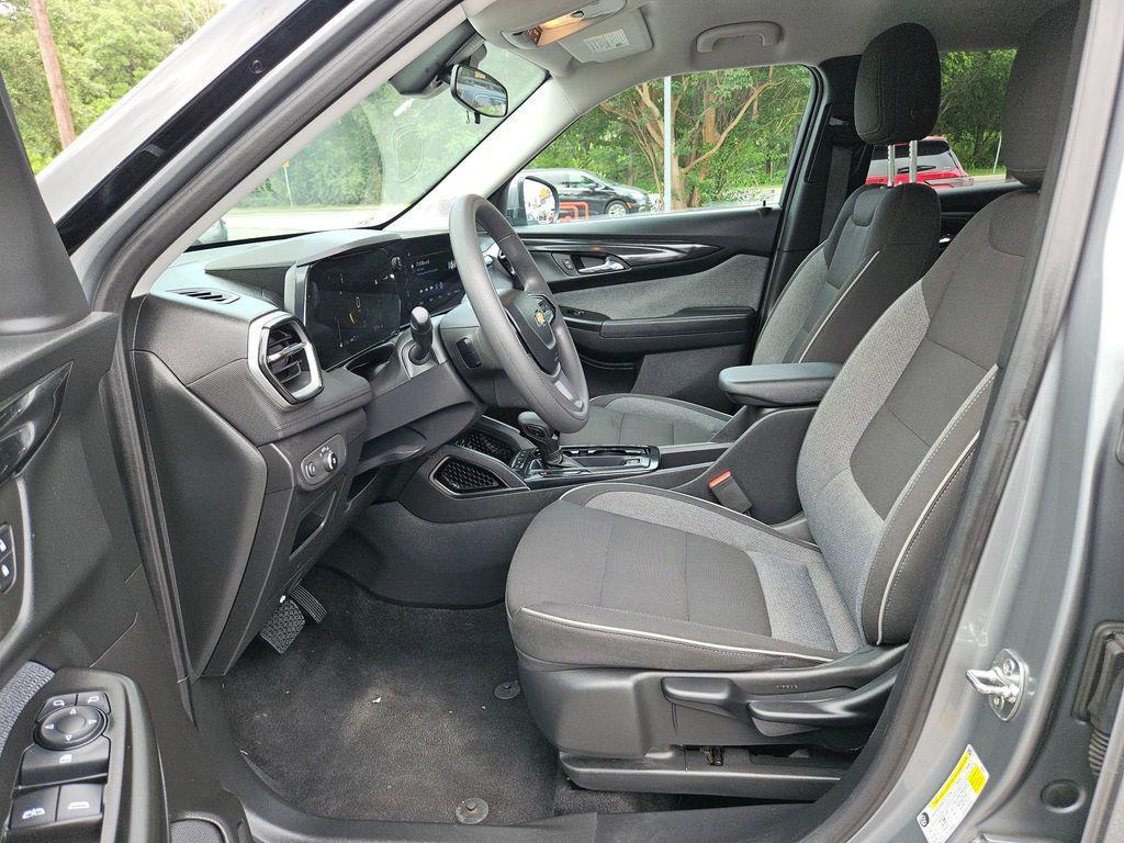 used 2025 Chevrolet TrailBlazer car, priced at $20,689