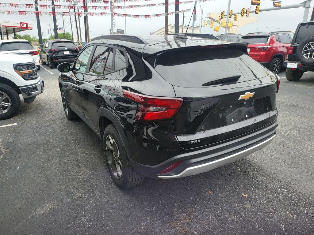 used 2025 Chevrolet Trax car, priced at $20,999