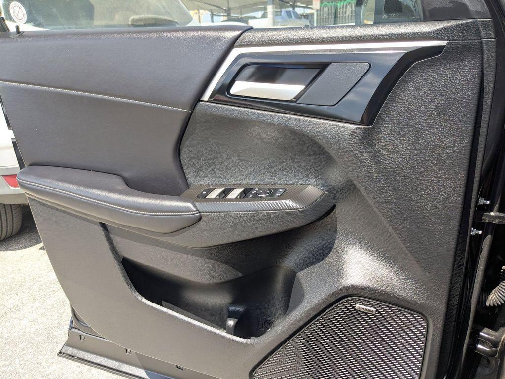 used 2025 Mitsubishi Outlander car, priced at $23,489