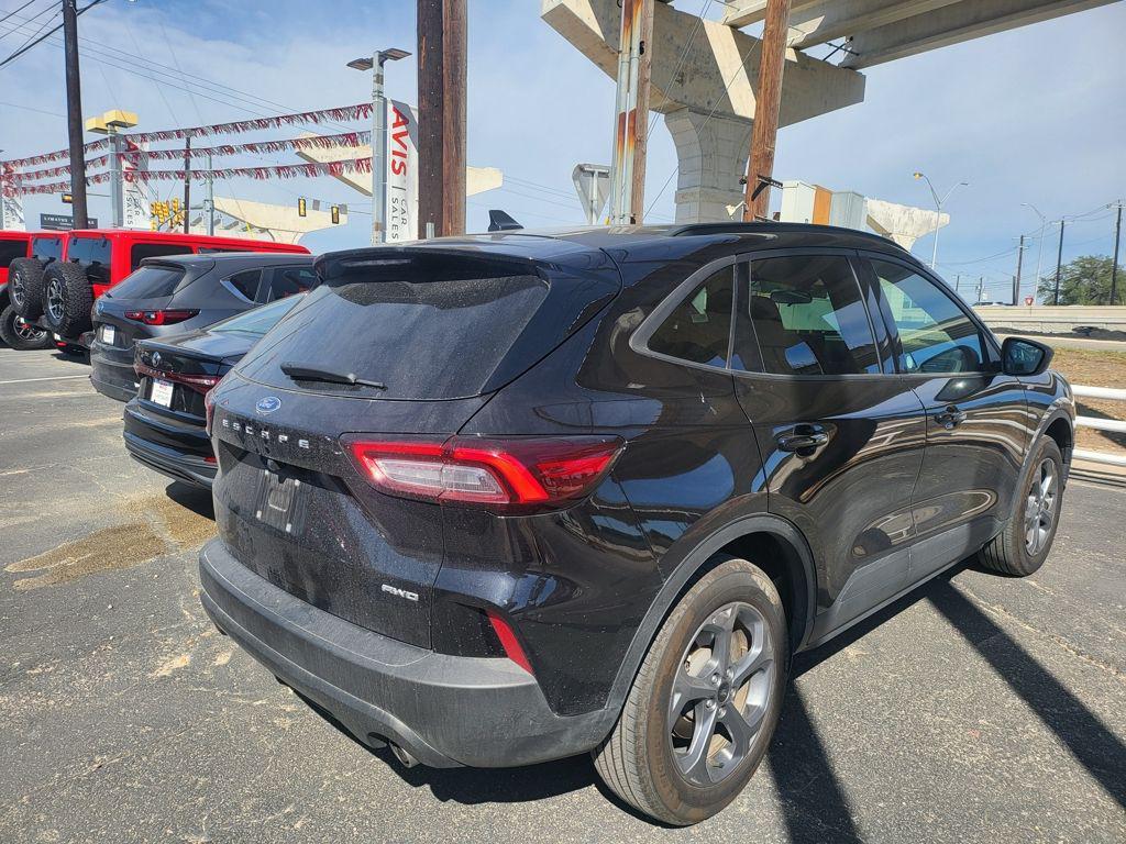 used 2025 Ford Escape car, priced at $22,499