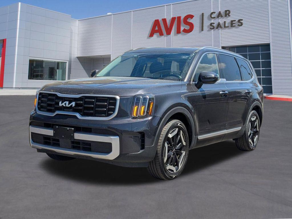 used 2025 Kia Telluride car, priced at $31,999