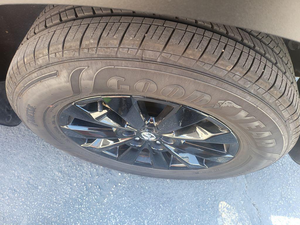 used 2025 Mazda CX-50 car, priced at $27,899