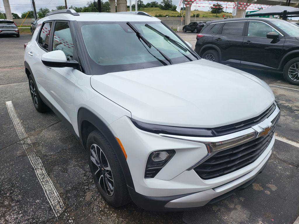 used 2025 Chevrolet TrailBlazer car, priced at $21,524