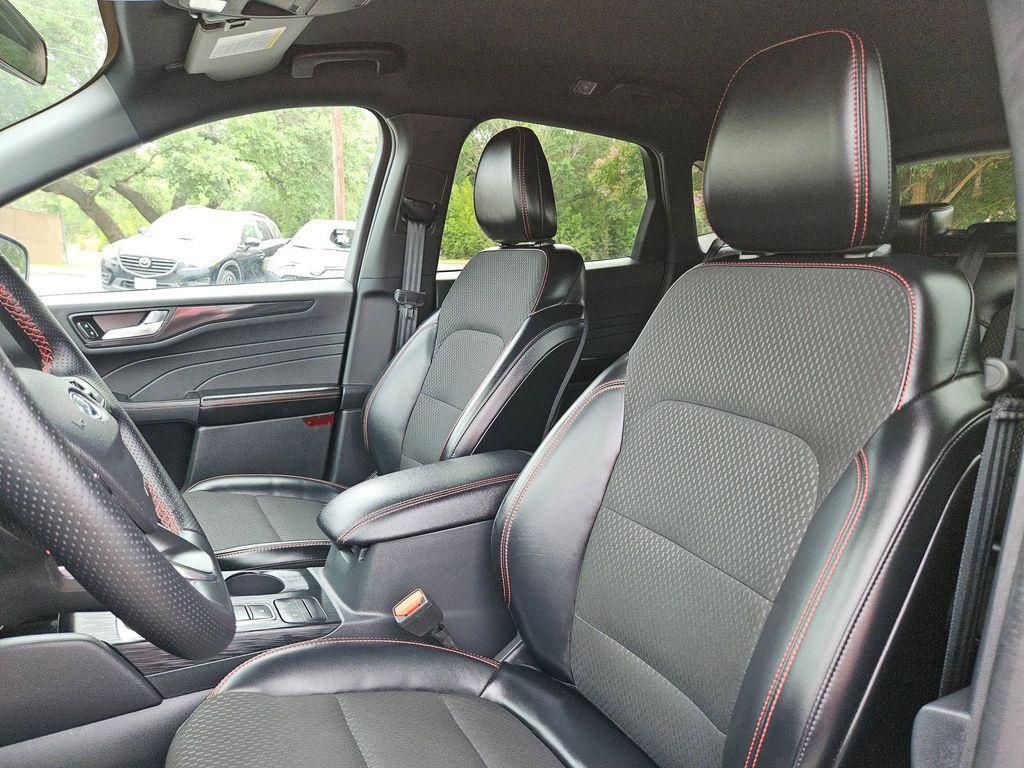 used 2025 Ford Escape car, priced at $21,699