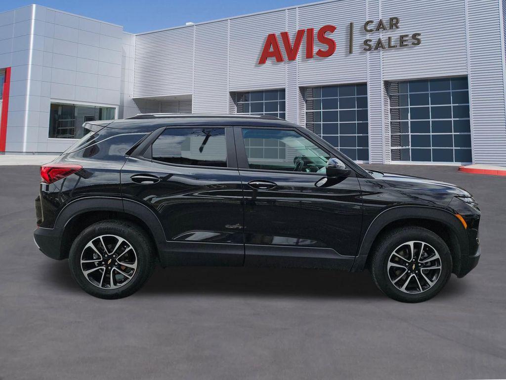 used 2025 Chevrolet TrailBlazer car, priced at $21,589