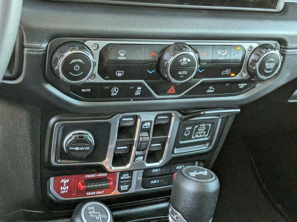 used 2025 Jeep Wrangler car, priced at $38,499