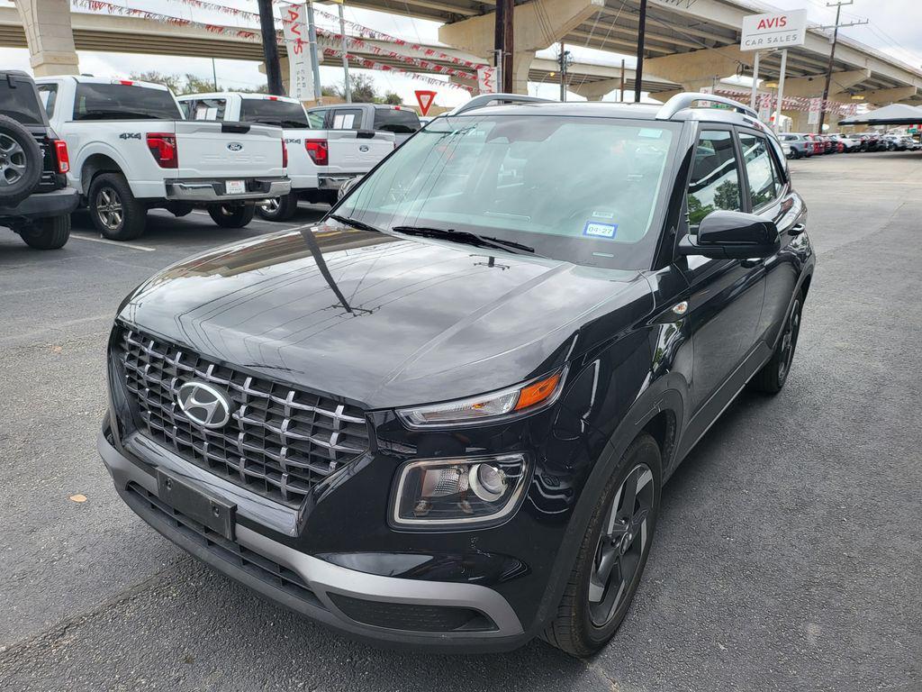 used 2025 Hyundai Venue car, priced at $18,999