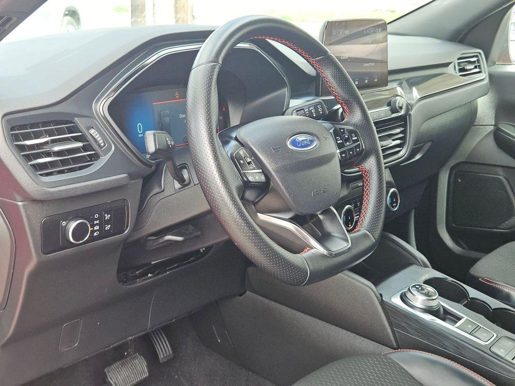 used 2025 Ford Escape car, priced at $20,399