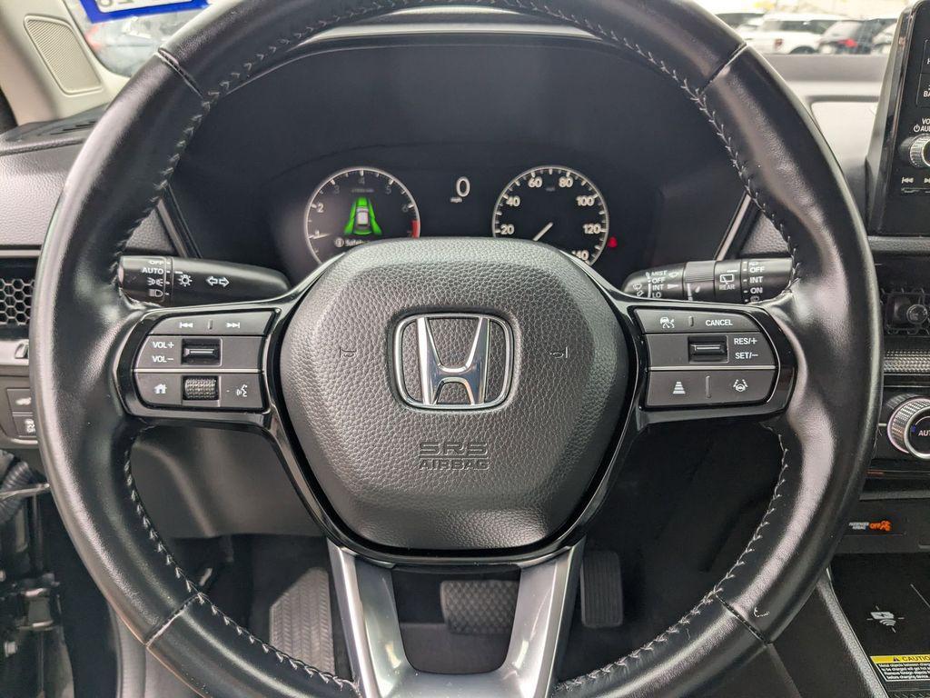 used 2025 Honda CR-V car, priced at $31,249