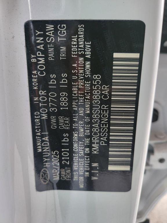 used 2025 Hyundai Venue car, priced at $18,299