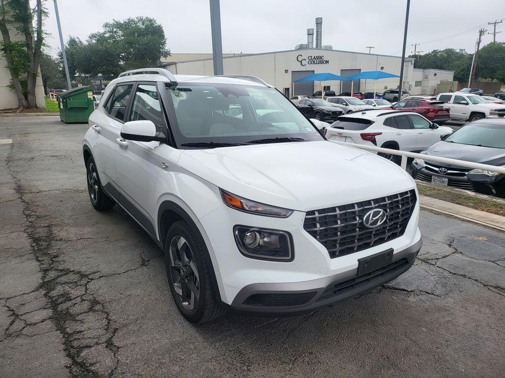 used 2025 Hyundai Venue car, priced at $18,299