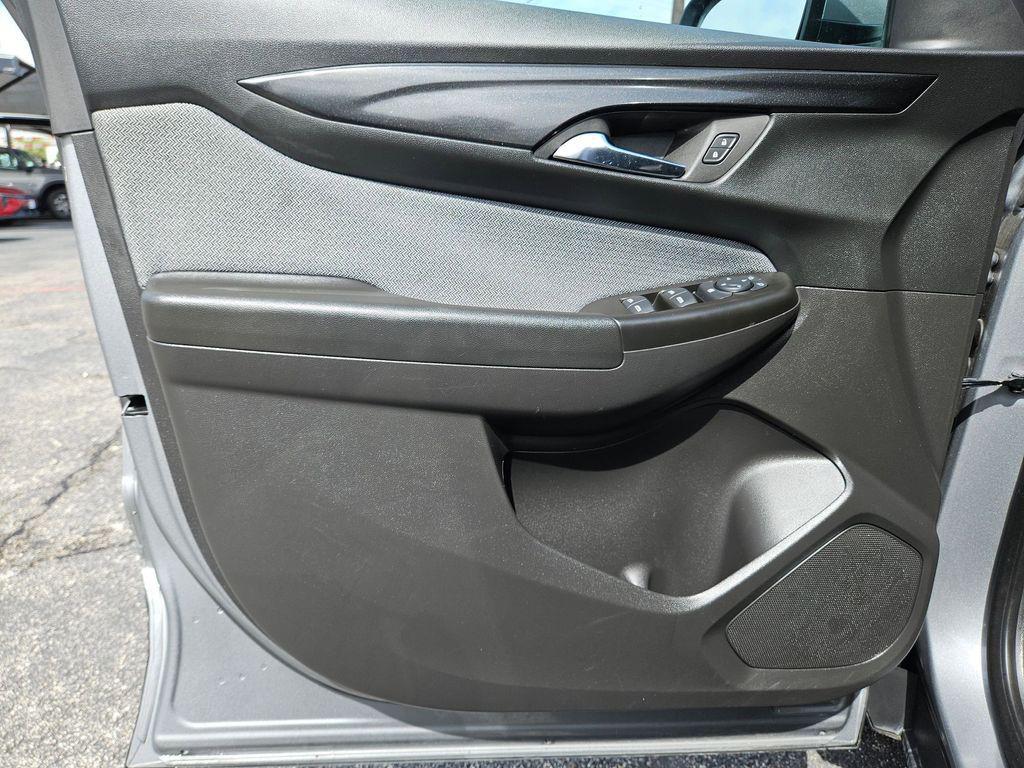 used 2025 Chevrolet TrailBlazer car, priced at $21,389
