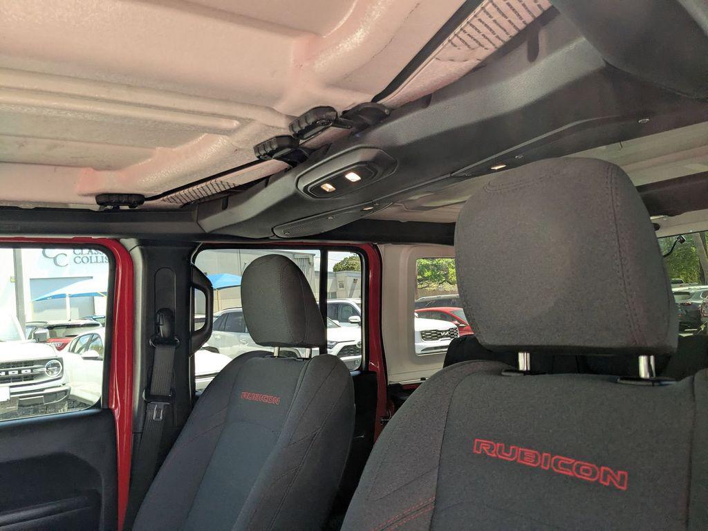 used 2025 Jeep Wrangler car, priced at $39,299