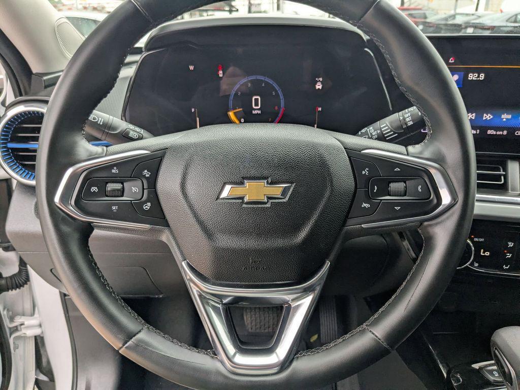 used 2025 Chevrolet Trax car, priced at $19,599